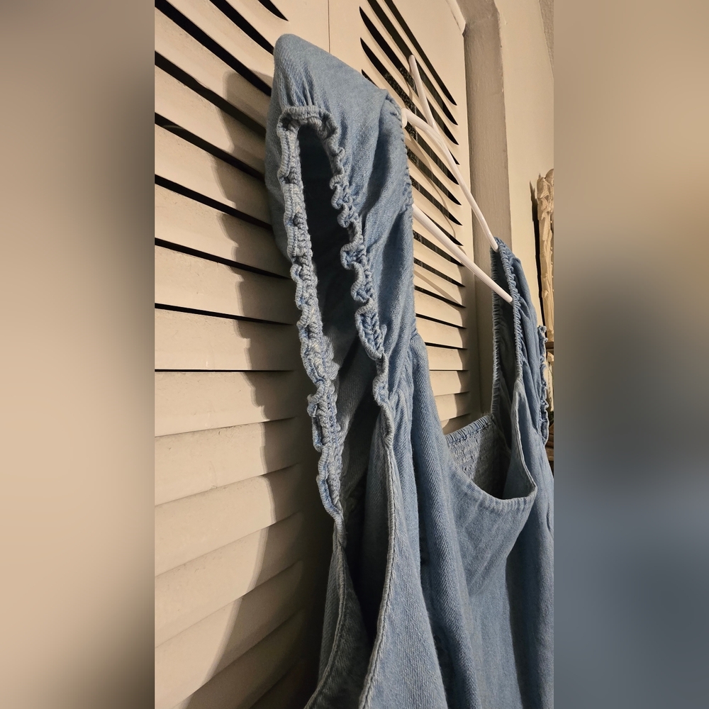 Old Navy Light Blue Denim Dress - Picture 4 of 6